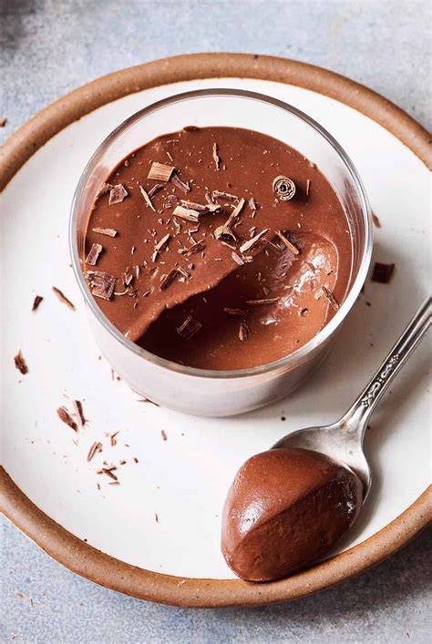 the best vegan chocolate mousse